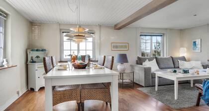 Lovely home in Pandrup with WiFi