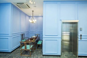 Unclassified image, 2 of 97, button - The Sleep Ziihome Hotel (Guiyang)