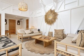 Fernseher, Stereoanlage