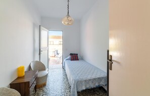 4 habitaciones, cuna de viaje, wifi gratis y ropa de cama 