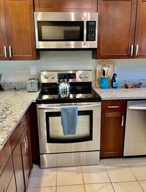 Fridge, microwave, oven, dishwasher