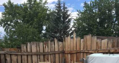 Perfect Location! Perfect House! Hot Tub, Fire Pits, Rec Room, Bikes, Family Fun