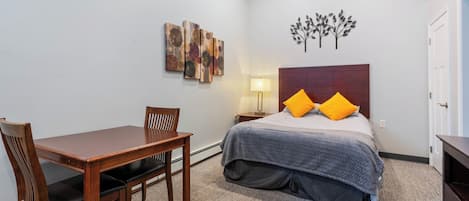 1 bedroom, iron/ironing board, free WiFi, bed sheets