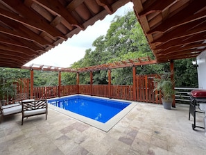 Piscine extérieure