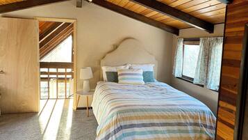 4 Schlafzimmer, BĂŒgeleisen/BĂŒgelbrett, kostenloses WLAN, BettwĂ€sche