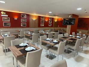 Dining - Linhares Hotel Design (Linhares)