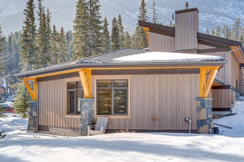 A Peaceful Mountain Retreat in one of Banff's Most Elegant Homes