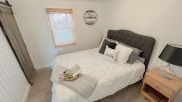 2 sovrum, strykjärn/strykbräda, gratis wi-fi och sängkläder