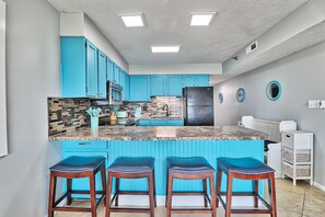 Microwave, oven, stovetop, dishwasher