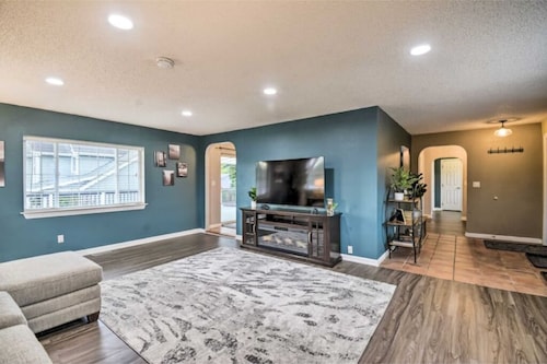 Spacious, Charming 3 Bedroom 2 bath North End Home