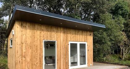 Lora Cabin in Connel