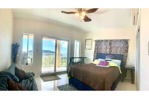 1 bedroom - Affordable Room for Backpackers! (Cruz Bay)