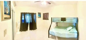 1 bedroom - Affordable Room for Backpackers! (Cruz Bay)