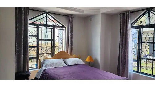 Charming Lake View House in Kikopey, Gilgil