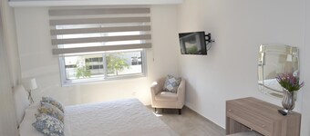 Marianna and Marianna Annex