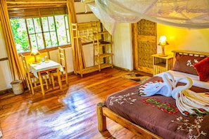 Water view - Buhoma Gorilla Camp  (Bwindi)