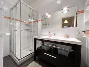 Hair dryer - In the heart of Bénodet, apartment with terrace 400 m from the beach (BENODET)