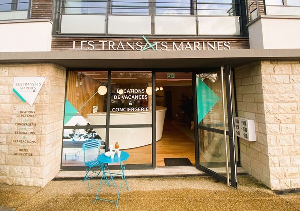 Extérieur