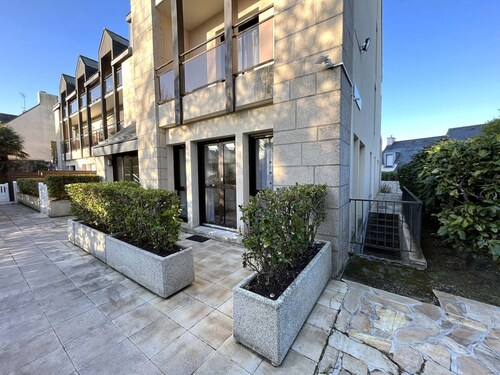 In the heart of Bénodet, apartment with terrace 400 m from the beach