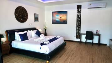 Classic Villa | Premium bedding, memory-foam beds, in-room safe, individually decorated