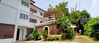 OYO 799 Ddd Habitat Iloilo