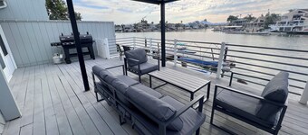 Paradise Home in Discovery Bay minutes to fast water