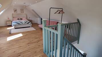 1 bedroom, free WiFi, bed sheets