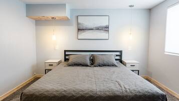 3 slaapkamers, een bureau, wifi, beddengoed