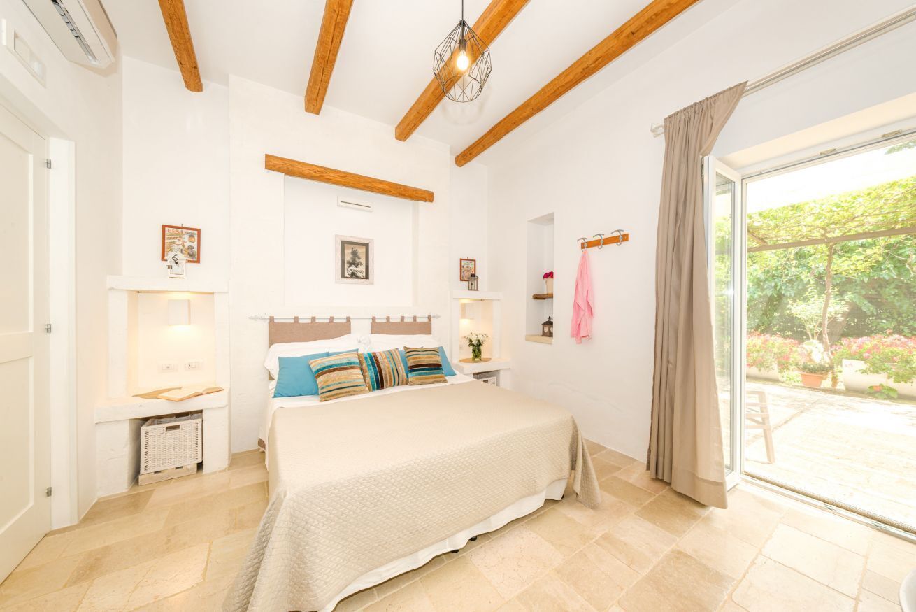 4 chambres, fer et planche à repasser, Wi-Fi, draps fournis