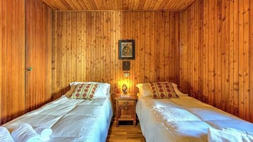 3 Schlafzimmer, Bügeleisen/Bügelbrett, Bettwäsche