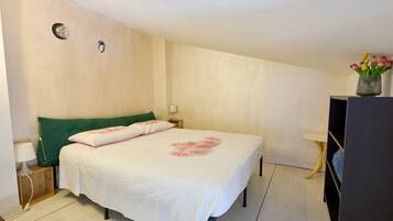 1 Schlafzimmer, WLAN, BettwÀsche