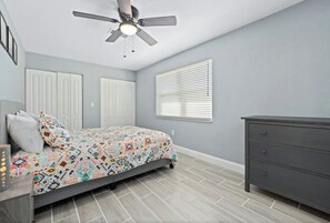 4 habitaciones, tabla de planchar con plancha y wifi gratis 