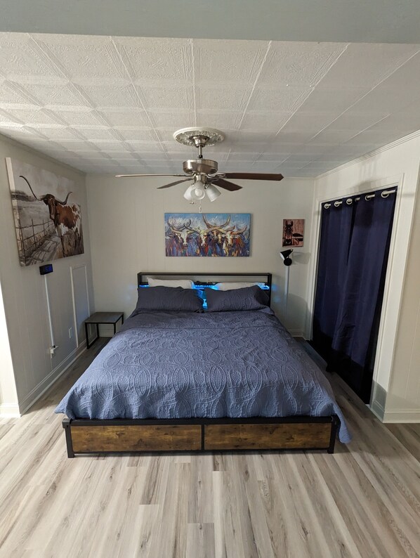 1 bedroom, WiFi, bed sheets