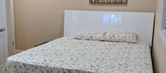 2 BEDS-1 BATH IN A DUPLEX CLOSED TO SAN JOSE AIRPORT AWAY 1.6m