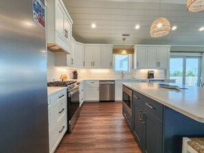 Fridge, microwave, oven, stovetop - Aquarius - beautiful 6 bed room home w/Private Pool & Pickleball court! (Southern Shores)
