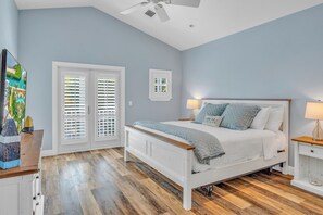2 bedrooms, desk, iron/ironing board, free WiFi