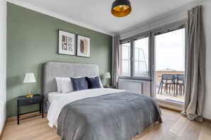 2 chambres, fer et planche à repasser, Wi-Fi, draps fournis