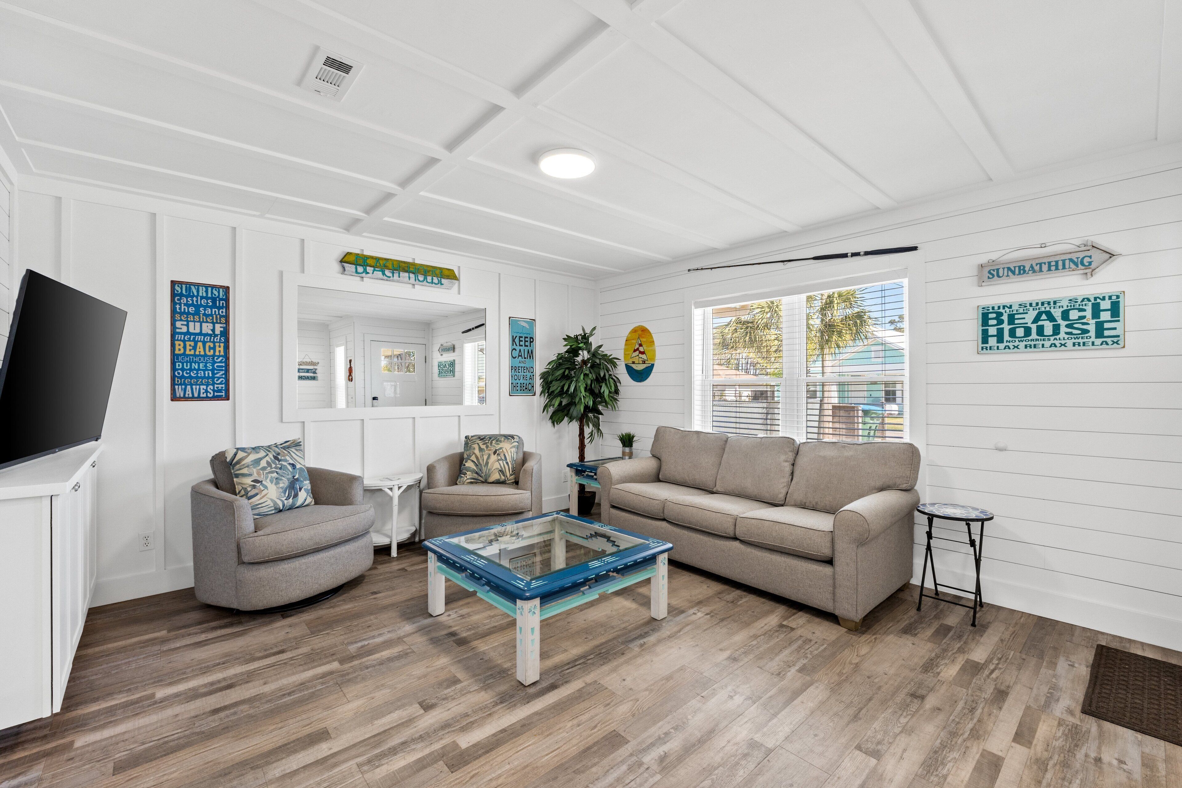 🐾 🏖️Fall Break Deals-DOG FRIENDLY; Winter DISCOUNTED DEC-FEB $2000/mo 🏖️🐾