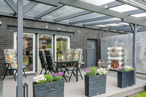 Ferienwohnung "Femeer 01" mit Privatterrasse und WLAN