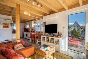 Televisión de pantalla plana, estéreo