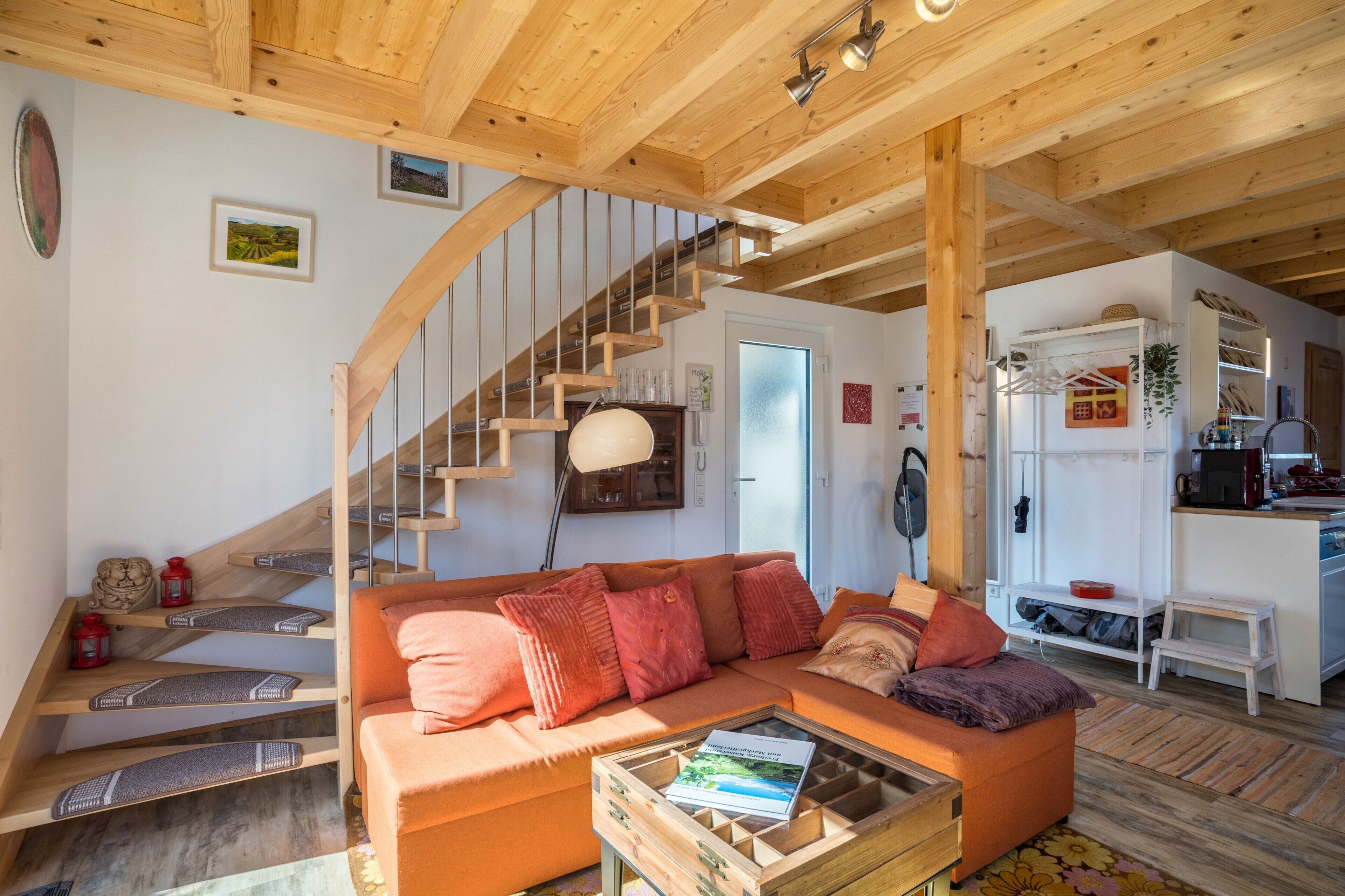 平板电视、立体声音响