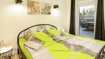 2 bedrooms, free WiFi, bed sheets