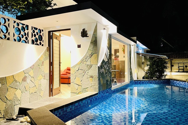 Deluxe Cottage | Egyptian cotton sheets, premium bedding, WiFi (free), bed sheets