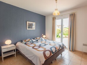 3 bedrooms, iron/ironing board, internet - Villa in small domain with pool and tenniscourt (Aups)