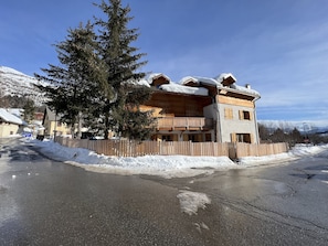 Extérieur