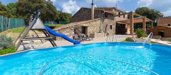 Club Villamar - Experience a tranquil Spanish retreat at a serene villa with forest views, spacio...