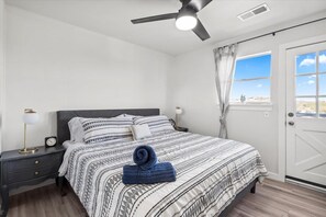 3 Schlafzimmer, Bügeleisen/Bügelbrett, WLAN, Bettwäsche