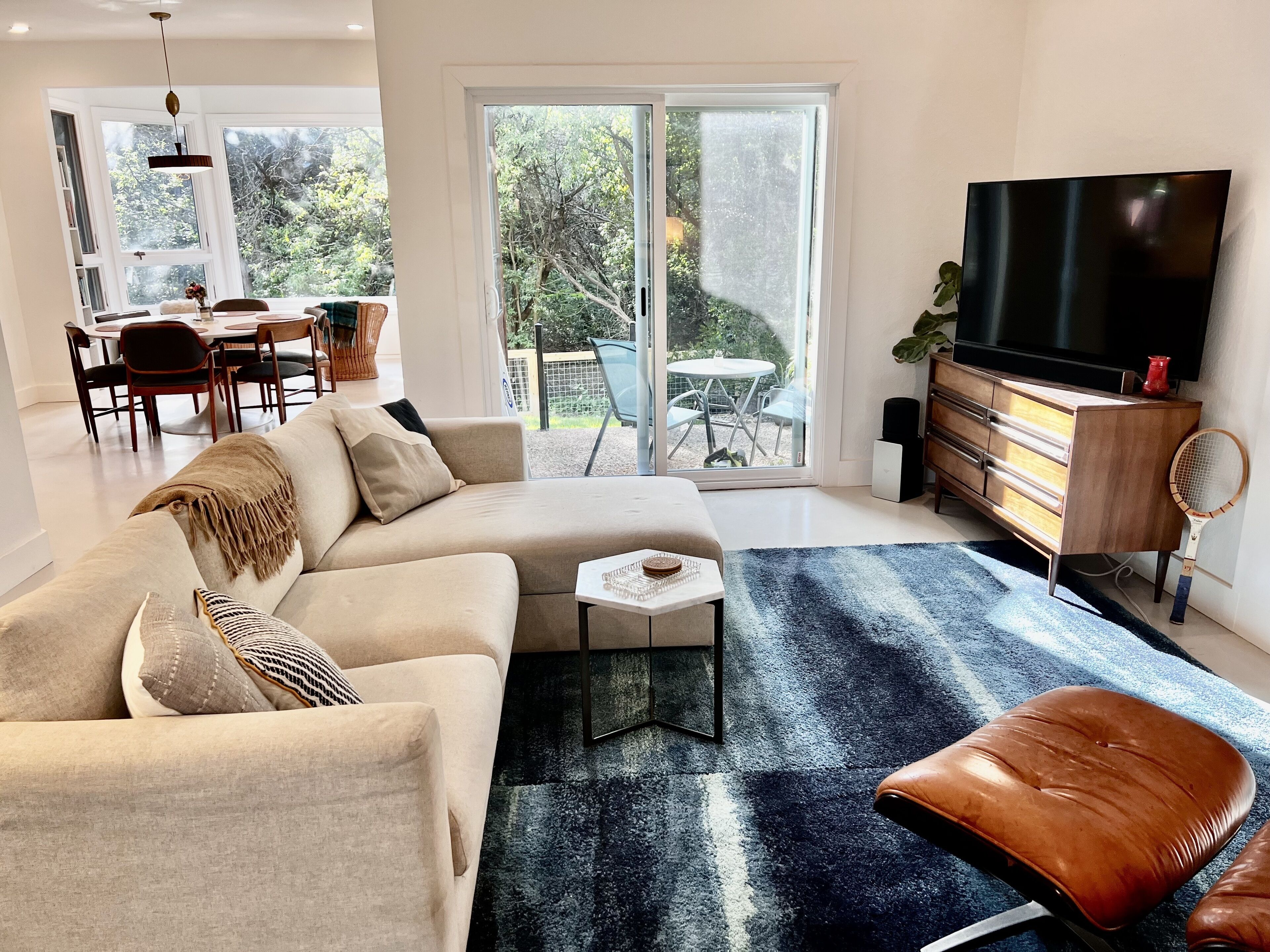 Modern nature getaway in the heart of Austin - kid friendly
