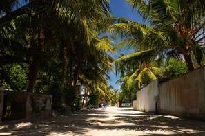 Exterior - Manta Reserve (Maalhos)
