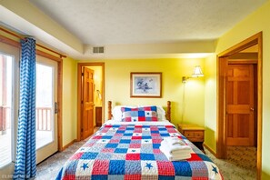 4 bedrooms, free WiFi, bed sheets - Robyn`s Nest - 304 Slopeside Road (Davis)